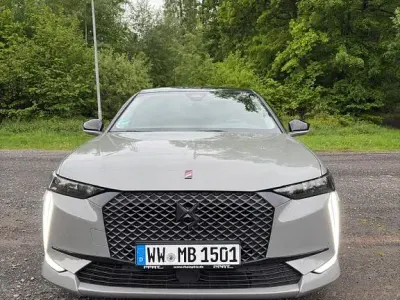 Gebraucht DS Automobiles DS4 Performance 131 PS (96 kW) 2023 Schwarz SUV