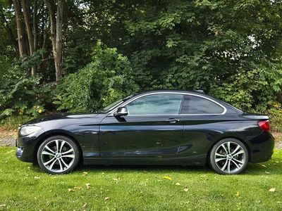 BMW 225