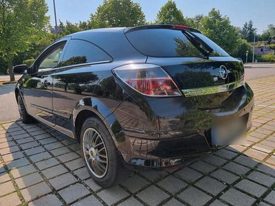 Opel Astra GTC