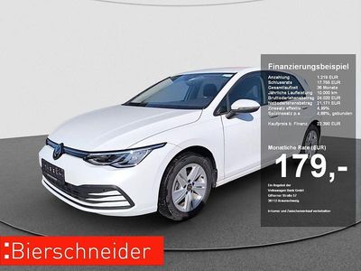 Second-hand VW Golf VIII Life 116 CP (85 kW) 2023 Alb Berlinǎ