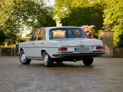 Gebraucht Mercedes 250 SE 150 PS (110 kW) 1966 Weiß Limousine