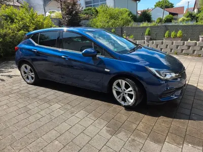 Gebraucht Opel Astra Ultimate 131 PS (96 kW) 2020 Blau Limousine