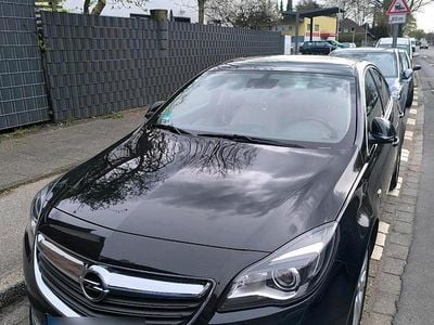Gebraucht Opel Insignia 136 PS (100 kW) 2015 Schwarz Limousine