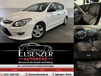 Gebraucht Hyundai i30 109 PS (80 kW) 2012 Weiß Limousine