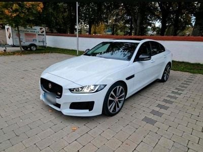 Gebraucht Jaguar XE S 340 PS (250 kW) 2017 Weiß Limousine