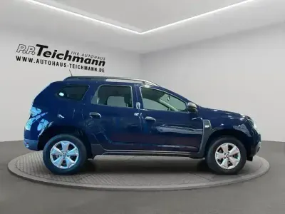 Second-hand Dacia Duster Deal 101 CP (74 kW) 2020 Albastru SUV