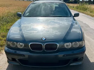 Gebraucht BMW 530 193 PS (141 kW) 2003 Blau Kombi