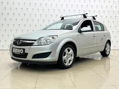 Gebraucht Opel Astra Edition 90 PS (66 kW) 2007 Silber Limousine