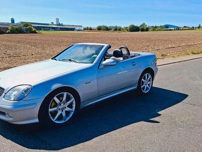 Gebraucht Mercedes SLK200 163 PS (119 kW) 2002 Silber Cabrio