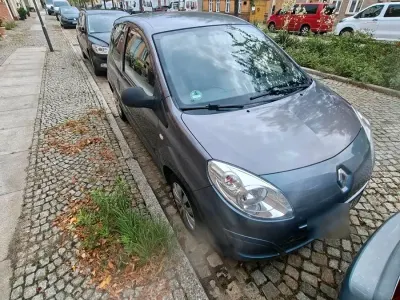 Gebraucht Renault Twingo 60 PS (44 kW) 2009 Grau Kleinwagen
