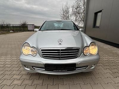 Gebraucht Mercedes C180 143 PS (105 kW) 2005 Silber Limousine