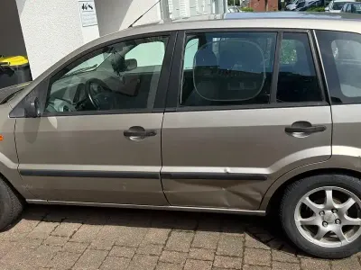 Gebraucht Ford Fusion 2006 Gold Kleinwagen