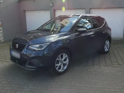 Gebraucht Seat Arona Beats 110 PS (80 kW) 2023 Grau SUV