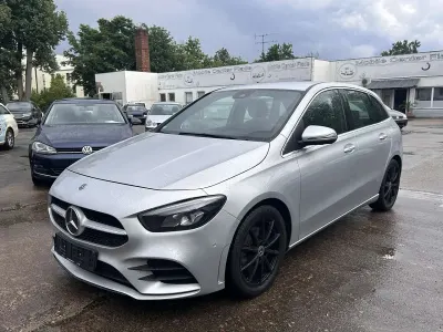 Gebraucht Mercedes B220 AMG 190 PS (139 kW) 2020 Iridiumsilber  metalliclack Kleinwagen