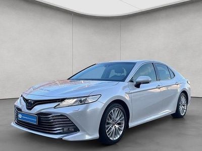 Gebraucht Toyota Camry Executive 218 PS (160 kW) 2019 Weiß Limousine