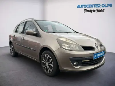 Gebraucht Renault Clio GrandTour 101 PS (74 kW) 2008 Stone Kombi