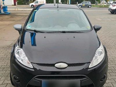 Usata Ford Fiesta 120 CV (88 kW) 2010 Nero Utilitaria