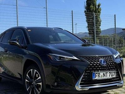 Lexus UX 250h