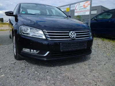 Gebraucht VW Passat Trendline 105 PS (77 kW) 2011 Schwarz Limousine
