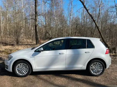 Second-hand VW Golf VII Cup 86 CP (63 kW) 2015 Alb Berlinǎ