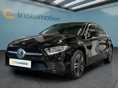 Gebraucht Mercedes A250 218 PS (160 kW) 2022 Schwarz Limousine