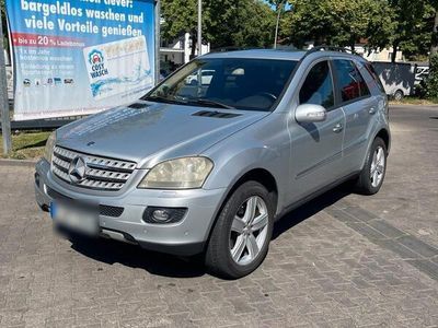 Mercedes ML320