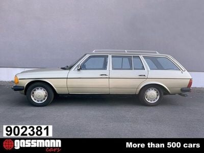 Grün Gebraucht 1985 Mercedes E280 Kombi | 30.000 €
