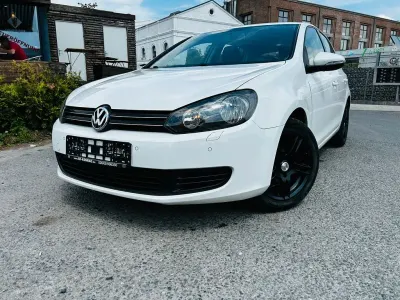 Gebraucht VW Golf VI Comfortline 80 PS (58 kW) 2009 Weiß Kleinwagen