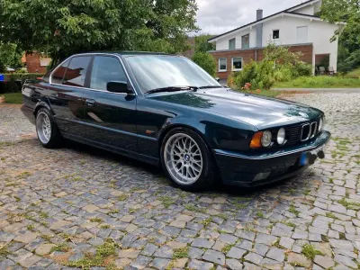 Gebraucht BMW 520 150 PS (110 kW) 1994 Grün Limousine