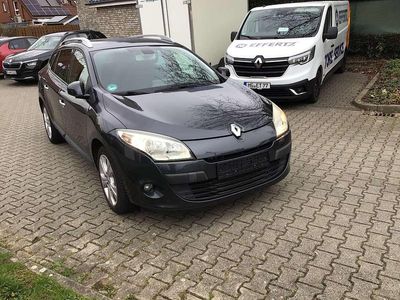 Gebraucht Renault Mégane GrandTour Dynamique 131 PS (96 kW) 2009 Grau Kombi