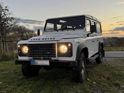 Gebraucht Land Rover Defender S 122 PS (89 kW) 2011 Weiß Kombi