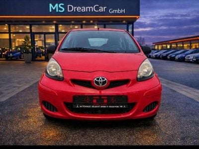 Gebraucht Toyota Aygo Club 68 PS (50 kW) 2009 Rot Kleinwagen