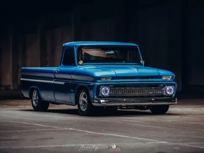 Gebraucht Chevrolet C10 250 PS (183 kW) 1964 Blau Pickup