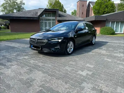 Gebraucht Opel Insignia 122 PS (89 kW) 2020 Schwarz Kombi