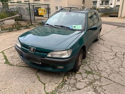 Peugeot 306