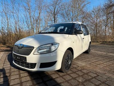 Gebraucht Skoda Roomster 75 PS (55 kW) 2014 Weiß Van / Kleinbus