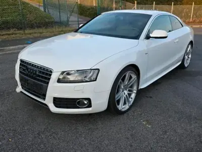 Używany Audi A5 S-Line 211 KM (155 kW) 2011 Biały Coupe