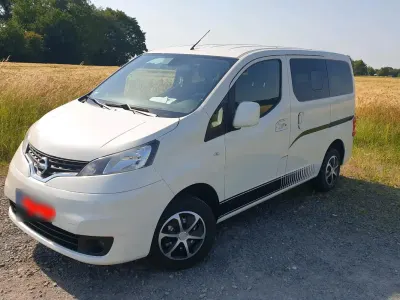 Gebraucht Nissan Evalia 110 PS (80 kW) 2015 Weiß Van / Kleinbus