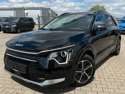 Używany Kia Niro 140 KM (102 kW) 2022 Czarny SUV