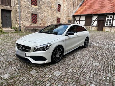 Mercedes CLA220 Shooting Brake