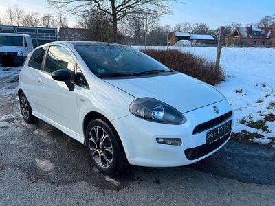 Gebraucht Fiat Punto Sport 69 PS (50 kW) 2013 Weiß Kleinwagen