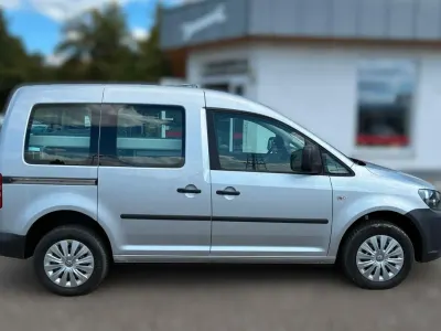 Gebraucht VW Caddy 110 PS (80 kW) 2014 Silber Van / Kleinbus