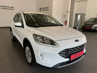 Gebraucht Ford Kuga Titanium X 152 PS (111 kW) 2021 Weiß SUV