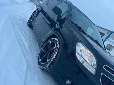Schwarz Gebraucht 2012 Chevrolet Orlando Van / Kleinbus | 5.500 € (Fairer Preis)