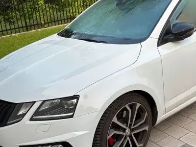 Gebraucht Skoda Octavia RS 184 PS (135 kW) 2020 Weiß Kombi