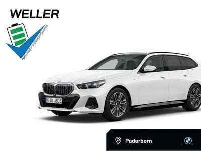 Gebraucht BMW i5 M Sport 250 kW (340 PS) 2025 Alpinweiss iii (weiß) Kombi