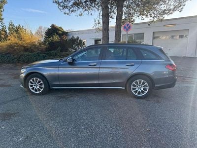 Gebraucht Mercedes C220 194 PS (142 kW) 2019 Grau Kombi
