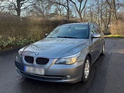 Grau Gebraucht 2007 BMW 520 Kombi | 2.250 € (Guter Preis)