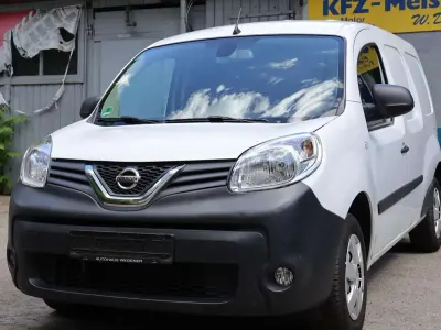 Gebraucht Nissan NV250 116 PS (85 kW) 2021 Mineral white (s) Van
