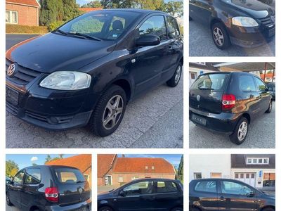 Gebraucht VW Fox Basis 54 PS (39 kW) 2008 Schwarz Kleinwagen
